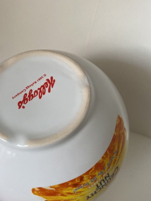 Collectible ceramic bowl Kellogg’s like new