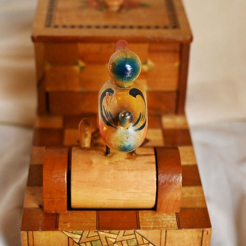 Wooden Tobacco Box used with Bird Offering Cigarette