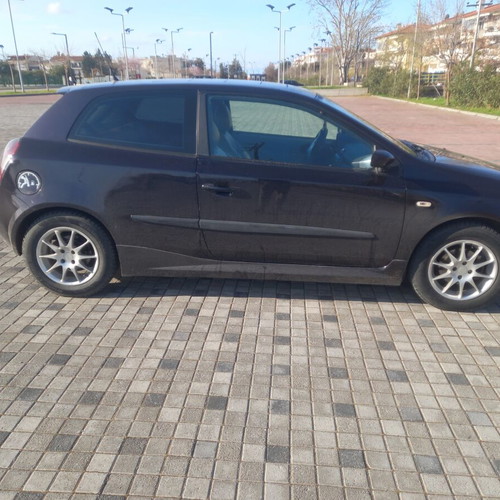 Fiat Stilo 1.6 2002 used, 3-door coupe, manual, petrol