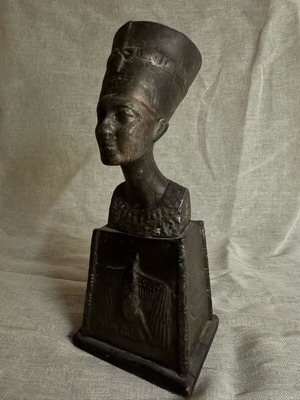 Nefertiti decorative statue used, bronze and wood