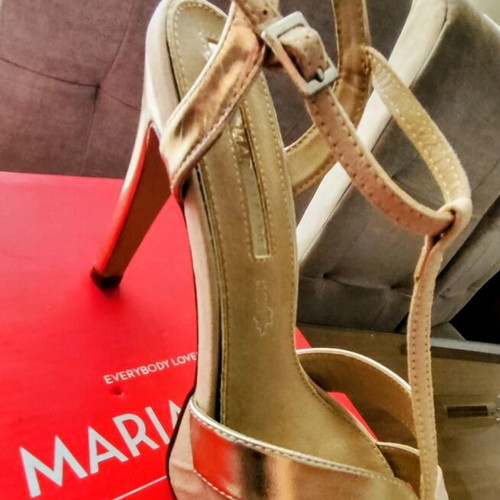 Mariamare Rose Gold & Nude Heeled Sandals size 40 like new