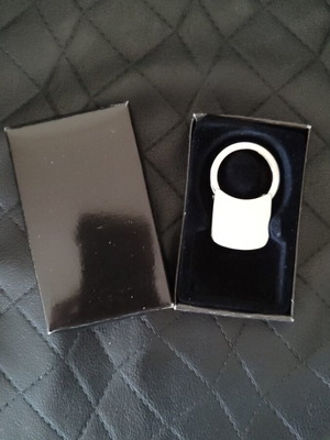 Keychain with open ring and snap ring mechanism made of steel new