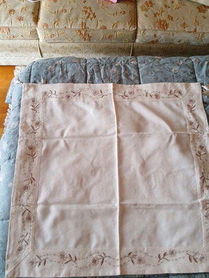 Linen square like new with tassels 84x84 cm