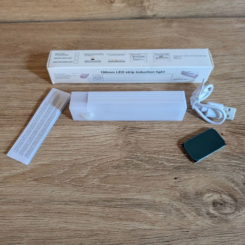Rechargeable LED Light Bar with Motion Sensor 10cm new