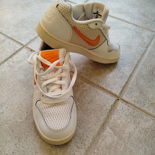 Nike WMNS Ebernon Low sneakers like new, white and orange peel