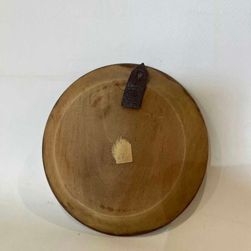 Vintage handmade wooden wall plate with pyrography and folk motif, 12cm