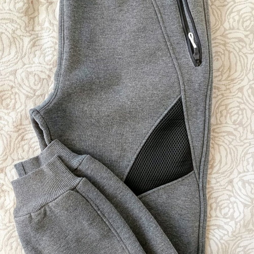Winter tracksuit like new for boys, size S, black and gray