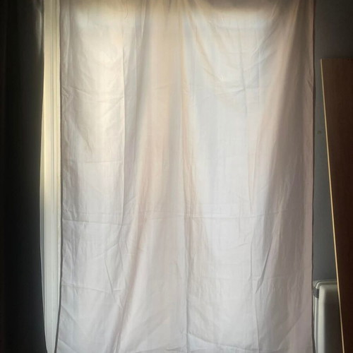 Curtain set of 2 pieces like new, white