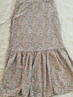 Midi skirt H&M like new, size 36