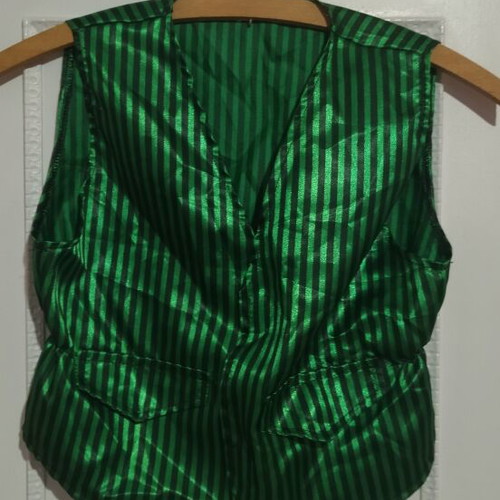 Carnival costume with hat like new