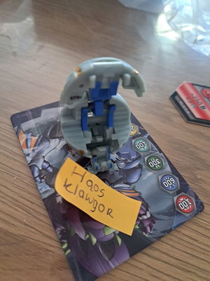 Haos Klawgor Bakugan figure