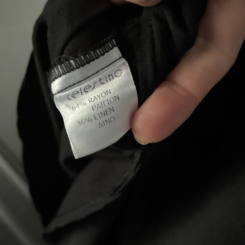 Celestino black top like new, medium-large, linen blend