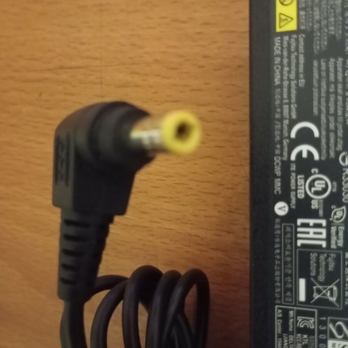 Fujitsu laptop charger original