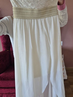 Two dresses used in very good condition, white and beige