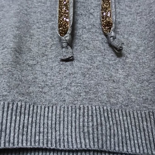 Knitted cropped sweater Zara like new, gray, size Medium
