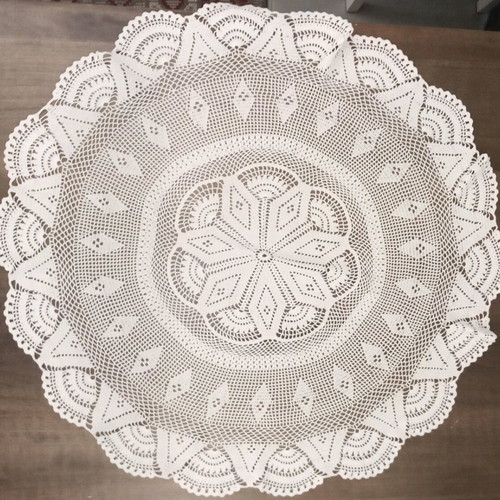 Crocheted round tablecloth new with geometric patterns, 80cm diameter