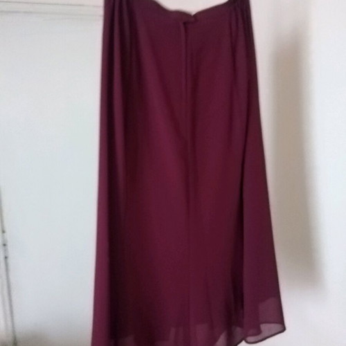 Women's grená set used (skirt, top, jacket)