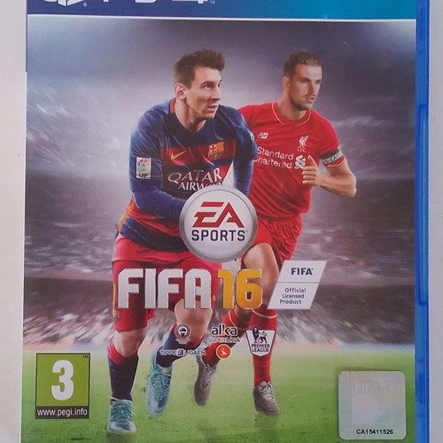 PS4 FIFA 16 game used, fully functional