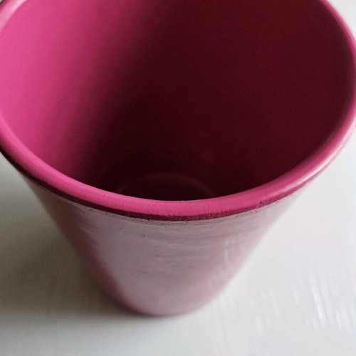 Fuchsia flower pot like new