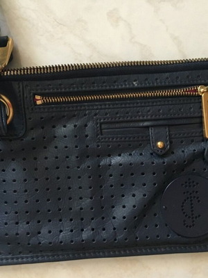 Juicy Couture Wristlet like new, dark blue with fuchsia lining
