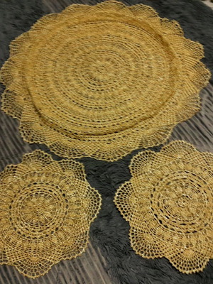 Rotonda set handmade crocheted with gold thread new