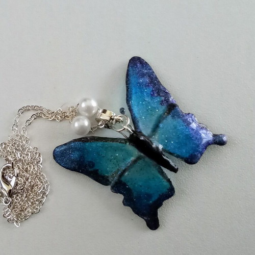 Handmade butterfly necklace new, blue shades, 45 cm chain