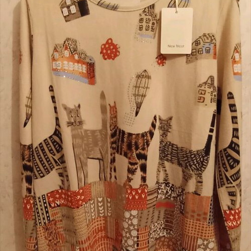 Women's blouse with cats new, beige, long sleeve, size M/L