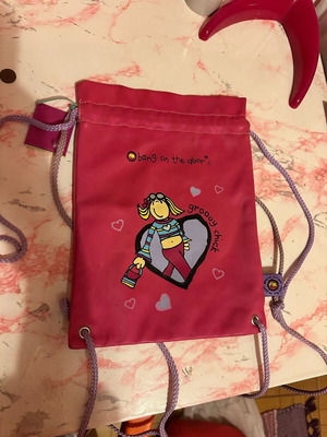 Children's drawstring backpack like new, pink and purple
