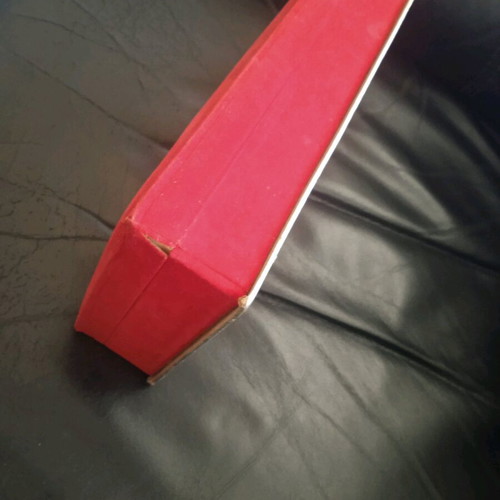 Achilleion velvet box vintage used, red