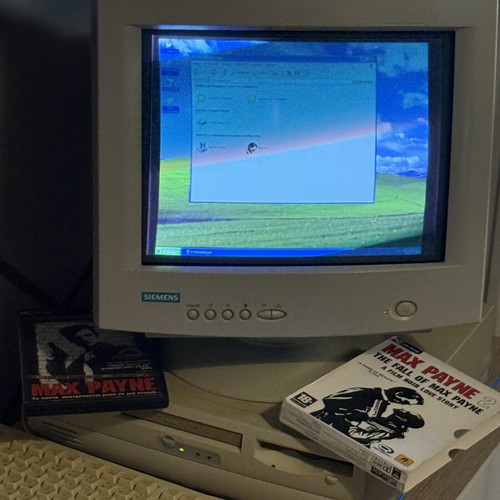 Siemens MCM 15P1 15" CRT Monitor