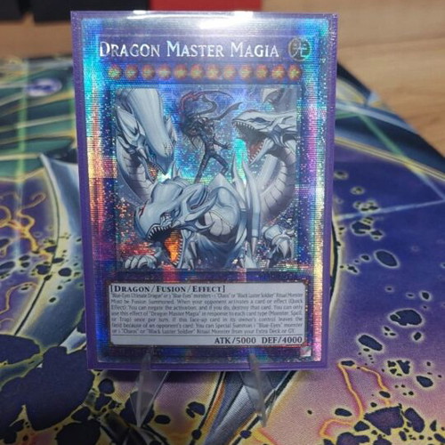 Dragon Master Magia Yu-Gi-Oh! card