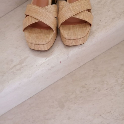 LodiLove Raffia Sandals Size 40 New Beige Gold