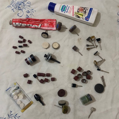 Dremel accessory set used for sanding, cutting, grinding, and polishing