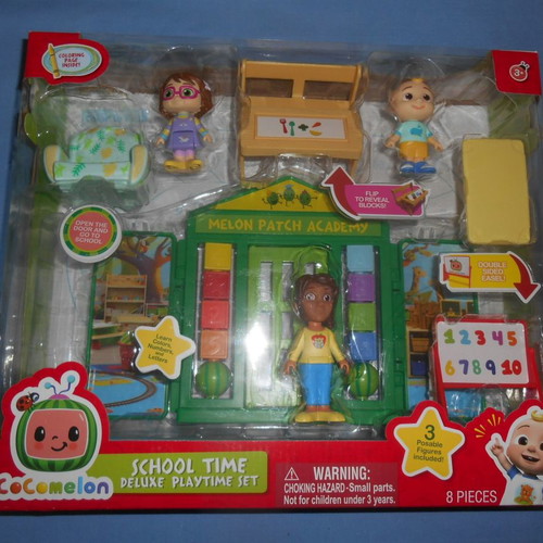 School Time Deluxe playtime set new with figures and accessories