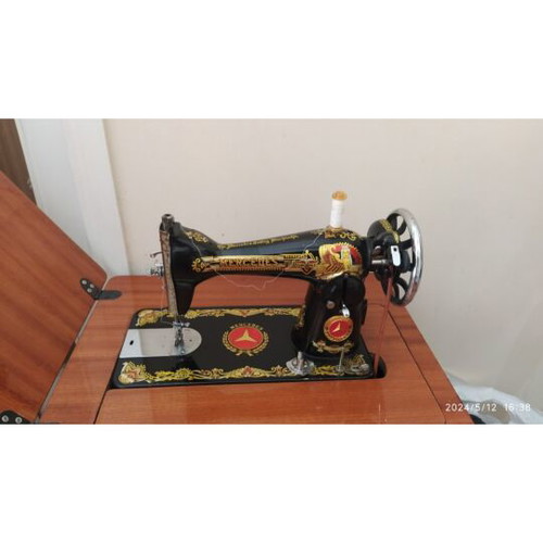 Mercedes sewing machine used