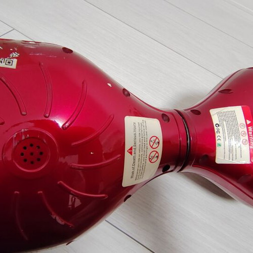 Hoverboard 6.5" red with LED and Bluetooth speaker like new