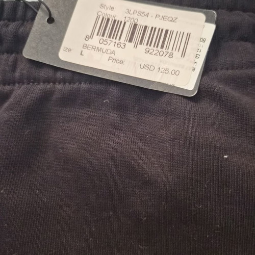 EA7 Emporio Armani Bermuda Shorts new with tags, size L-XL