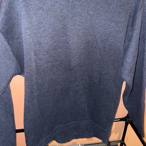 Men's Lightweight Knit Top Blue like new