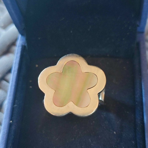 Silver 925 modern ring with enamel flower shape like new
