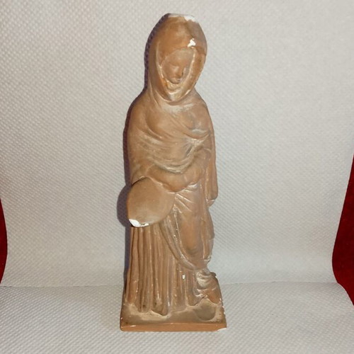 Tanagra Statuette 360 BC faithful replica like new