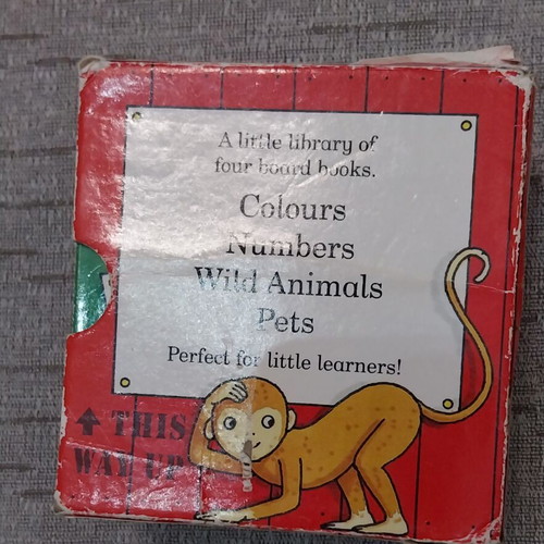 Small children's books used in English, set of 4