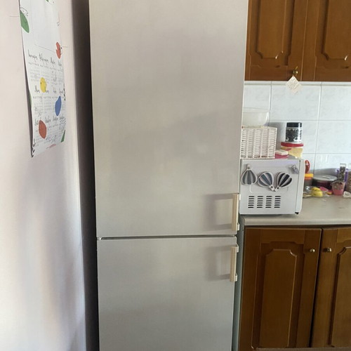 Oven used with four burners