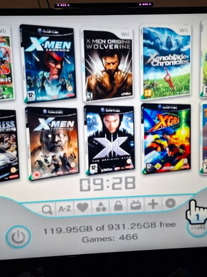 Nintendo Wii console refurbished with 250 Gamecube and 206 Wii games