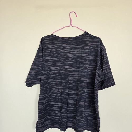 Women's blouse like new, black and grey, size XL