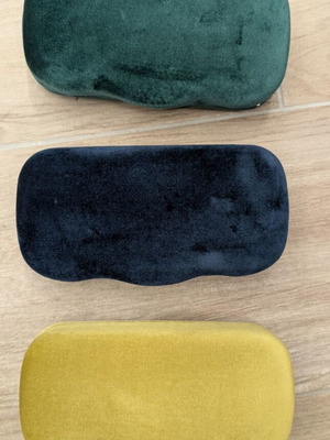 Gucci large sunglasses case with pouch and cloth, three colors