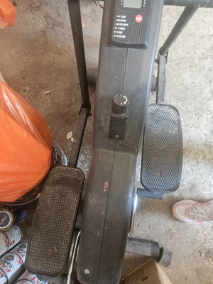 Elliptical machine like new