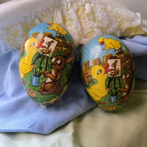 Vintage Easter papier mache eggs used, Germany 1950, set of 2