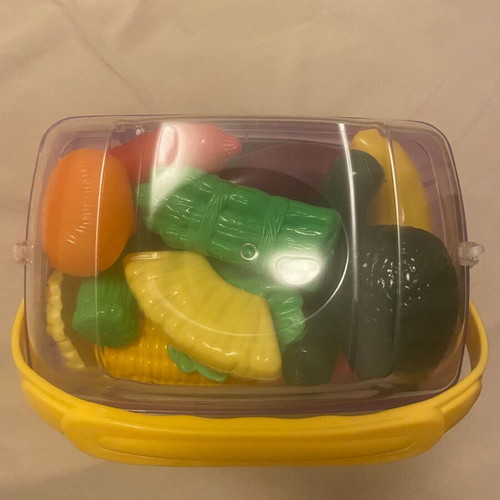 Fruit and Vegetable Play Set 40 Pieces with Storage Box new