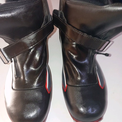 New unisex boots SALOMON ESCAPE 7 PILOT