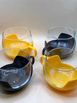 Glass cups with plastic holders vintage '70s set of 4 like new